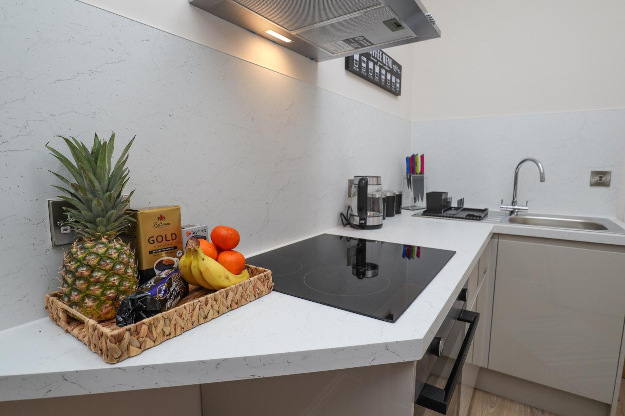 איסטבורן One Bed Apartment, Close To Train, City, Beach And Hospital Long Booking Welcome מראה חיצוני תמונה