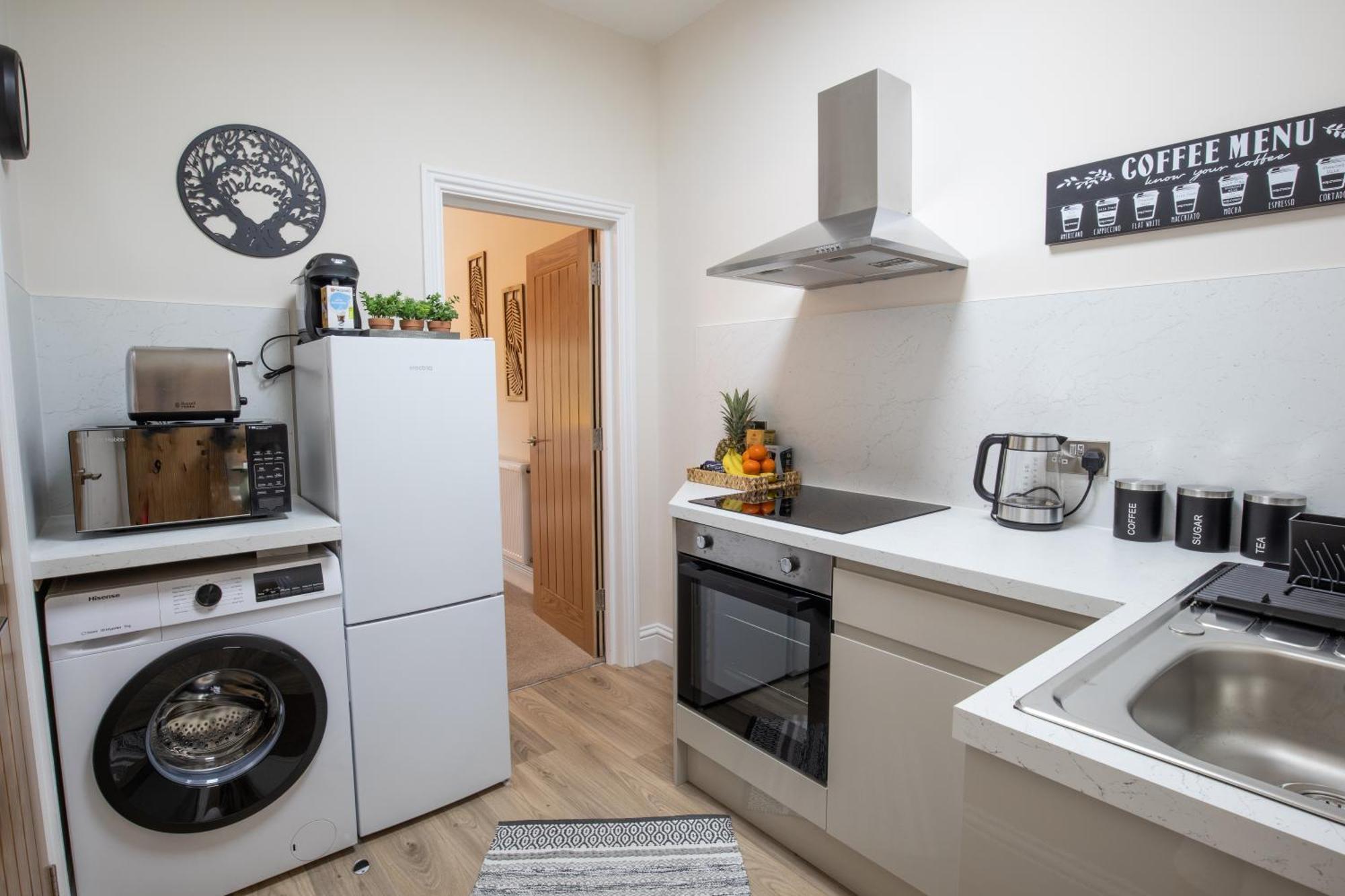 איסטבורן One Bed Apartment, Close To Train, City, Beach And Hospital Long Booking Welcome מראה חיצוני תמונה
